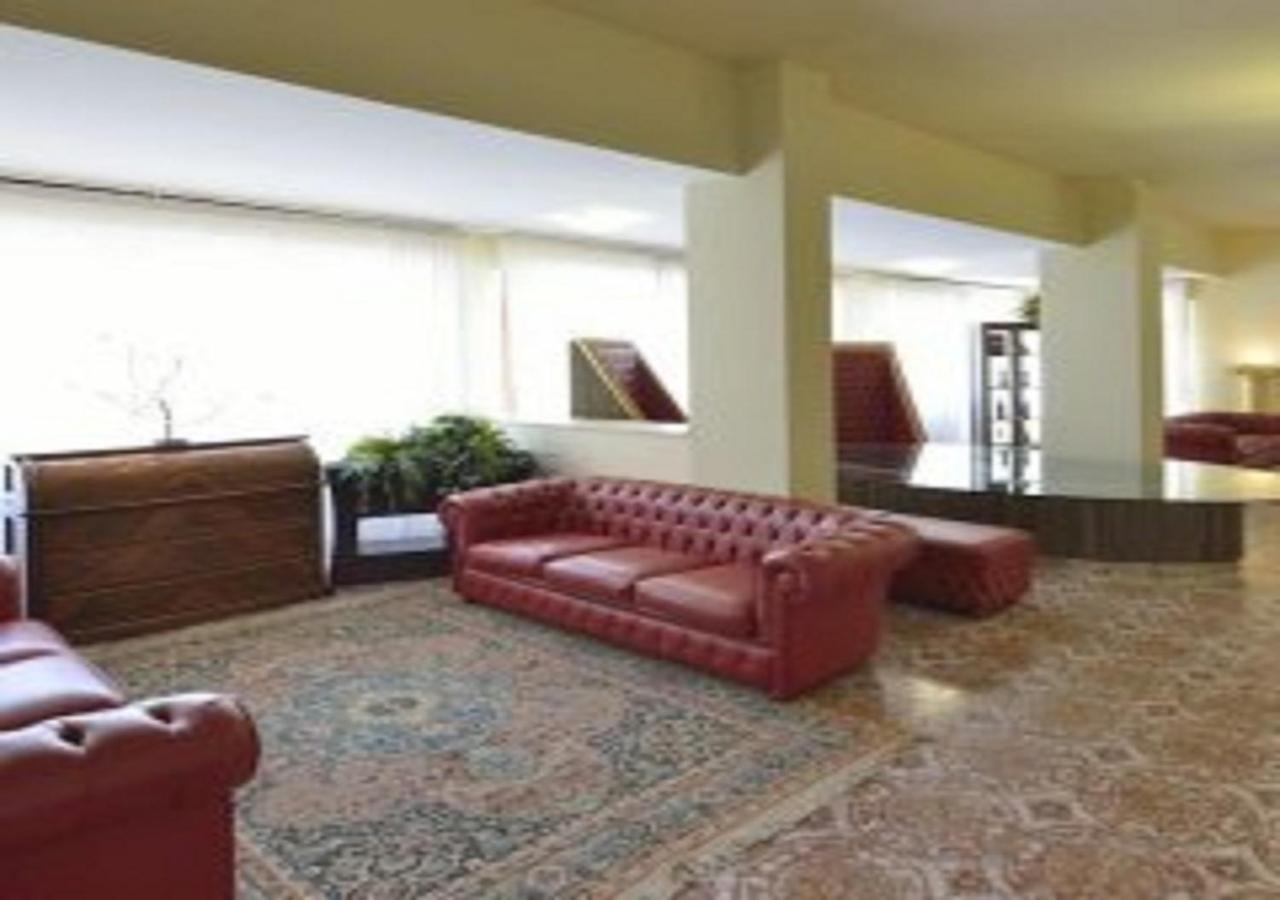 Hotel Attico Chianciano Terme Buitenkant foto